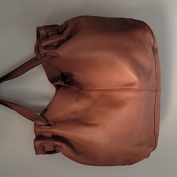 Old Navy Handbags - NWOT Old Navy Brown Leather Tote Bag